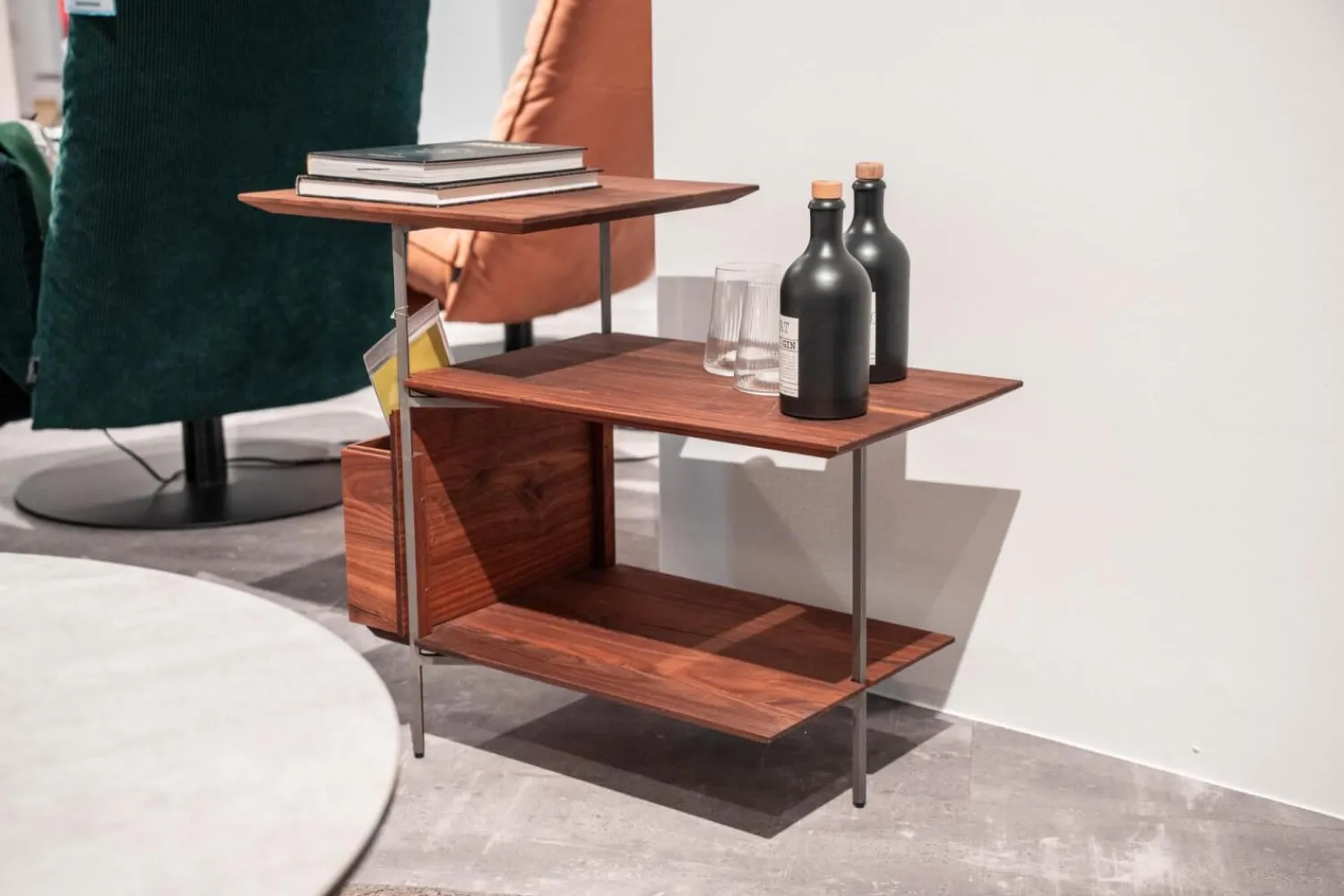 Scholtissek Beistelltische|Etagere Beistelltisch 39043-0 Nussbaum Astig Massiv Natur