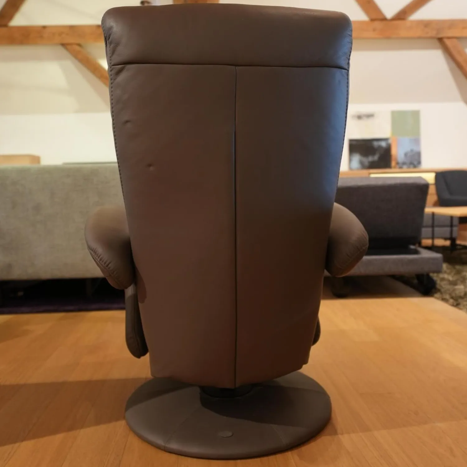 himolla Fernsehsessel|Fernsehsessel Easyswing Bezug Leder 24 Longlife Schlamm Braun Fuß Teller Bezogen