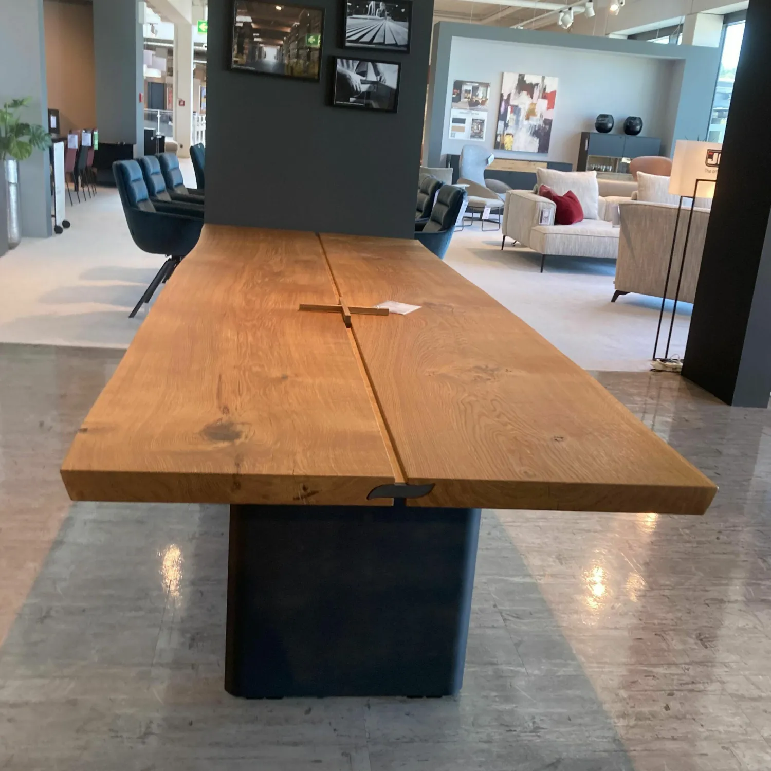 Team 7 Esstische|Fixtisch Echt.zeit Holz Eiche Gebürstet Urig Naturöl Gestell Schwarz Metallwangen