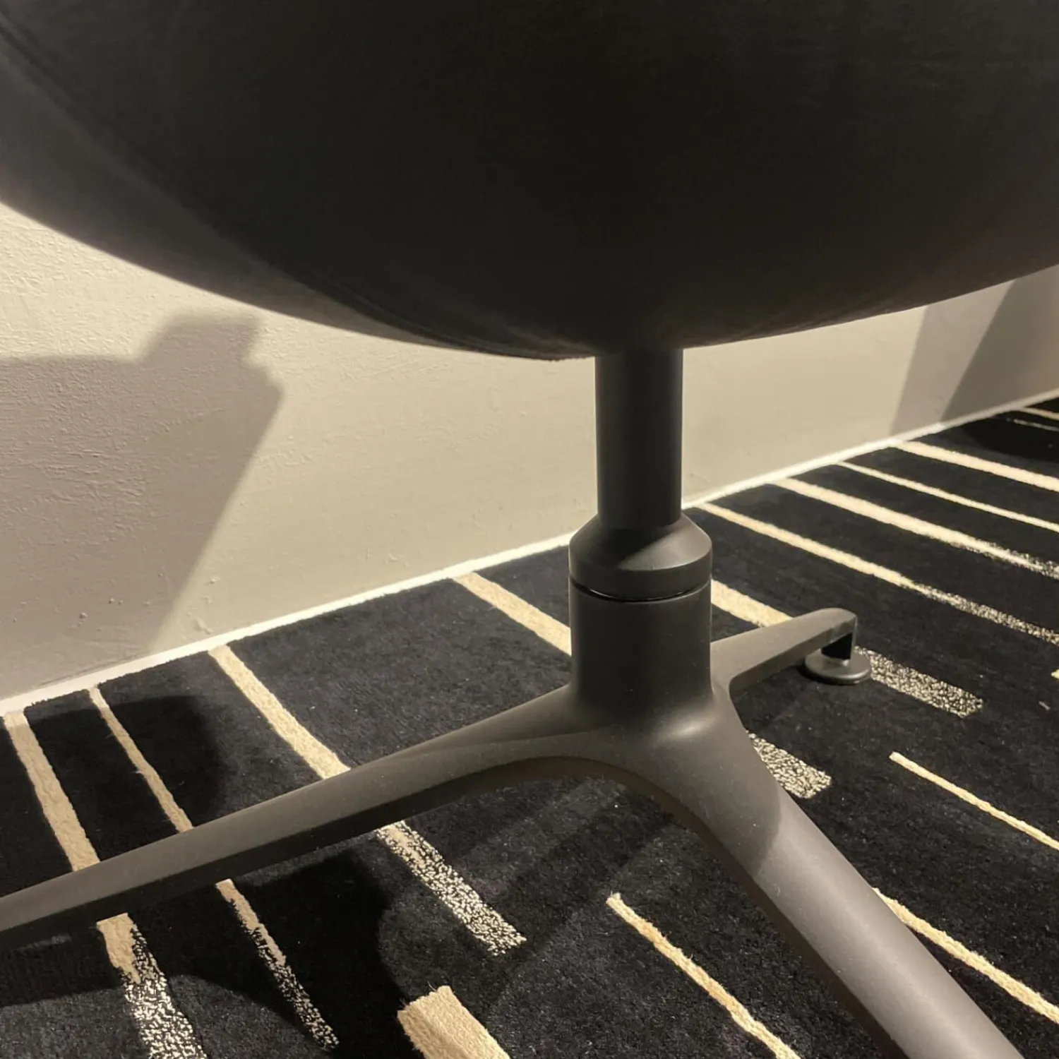 Walter Knoll Relaxsessel|FK Schalensessel Safari Leder Gestell Schwarz Pulver Beschichtet Drehbar 360°