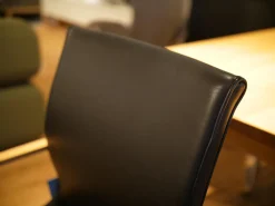 Team 7 Einzelstühle|Freischwinger Magnum Semianilinleder L1 Black Schwarz Gestell Chrom Edelstahl Finish Armlehne Eiche