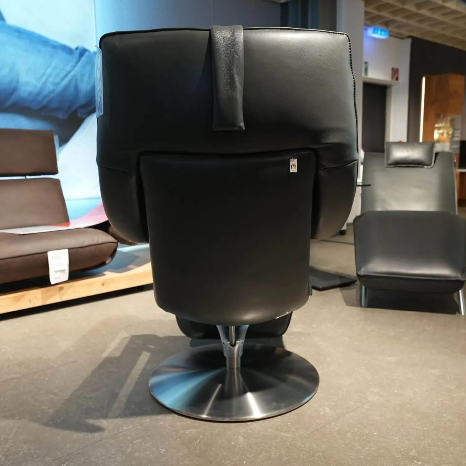 Koinor Relaxsessel|Funktionssessel Yoko No 12 VM Leder C Classic Pepper Schwarz Grau Gabel Alu Matt Schwarz