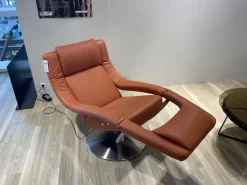 Koinor Relaxsessel|Funktionssessel Yoko No2 Leder C Revolution Paprika Orange Drehteller Nickel Satiniert Motorisch Verstellbar