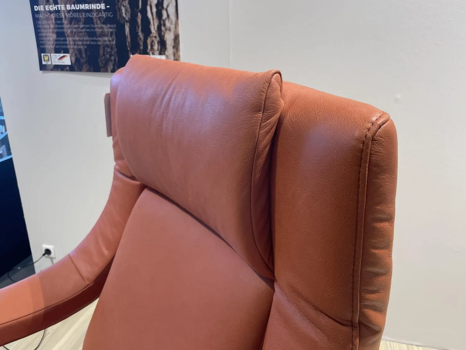 Koinor Relaxsessel|Funktionssessel Yoko No2 Leder C Revolution Paprika Orange Drehteller Nickel Satiniert Motorisch Verstellbar