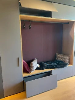 Interlübke Garderoben|Garderobe Base Change In Eiche Massiv Natur Geölt Sitznische Flintgrau Lackiert Korpus Silbergrau Metallic Lackiert Rückwandbezug Stoff JAB CA1476/012