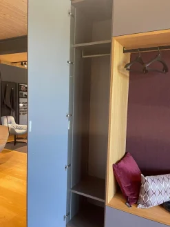 Interlübke Garderoben|Garderobe Base Change In Eiche Massiv Natur Geölt Sitznische Flintgrau Lackiert Korpus Silbergrau Metallic Lackiert Rückwandbezug Stoff JAB CA1476/012