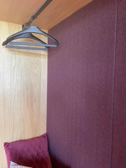 Interlübke Garderoben|Garderobe Base Change In Eiche Massiv Natur Geölt Sitznische Flintgrau Lackiert Korpus Silbergrau Metallic Lackiert Rückwandbezug Stoff JAB CA1476/012