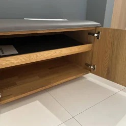 Team 7 Garderoben|Garderobe Cubus Eiche Wild Naturöl Sitzauflage Leder Mittelgrau
