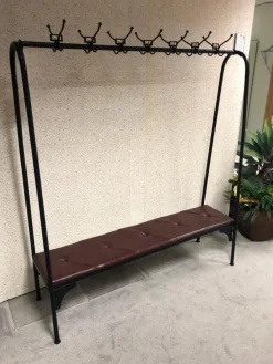 Kare Design Garderoben|Garderobe Modell 80796 Gym Bench Kunstleder Bordeaux Rot Rahmen Stahl Lackiert Schwarz