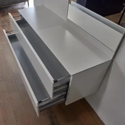 Schönbuch Garderoben|Garderobe S7 Lack Grau-Weiß 27 Inklusive 3 Kleiderbügel