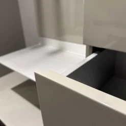 Schönbuch Garderoben|Garderobe S7 Lack Hochglanz Asphalt Aluminiumboarde Eloxiert Mit Spiegelpaneel