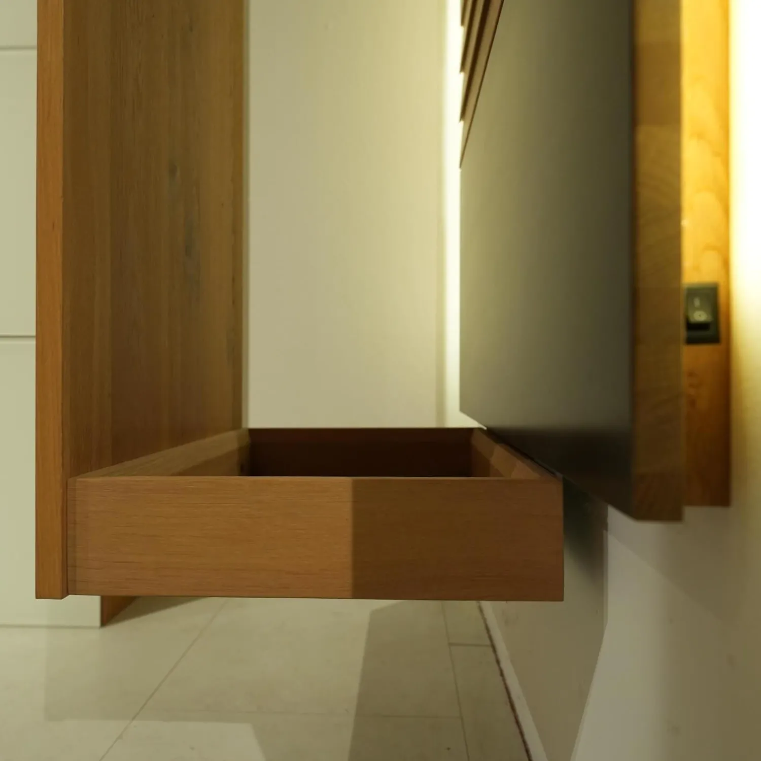 Voglauer Garderoben|Garderobe V Organo Wildeiche Rustiko Inklusive Seitliche Beleuchtung Mit Schalter