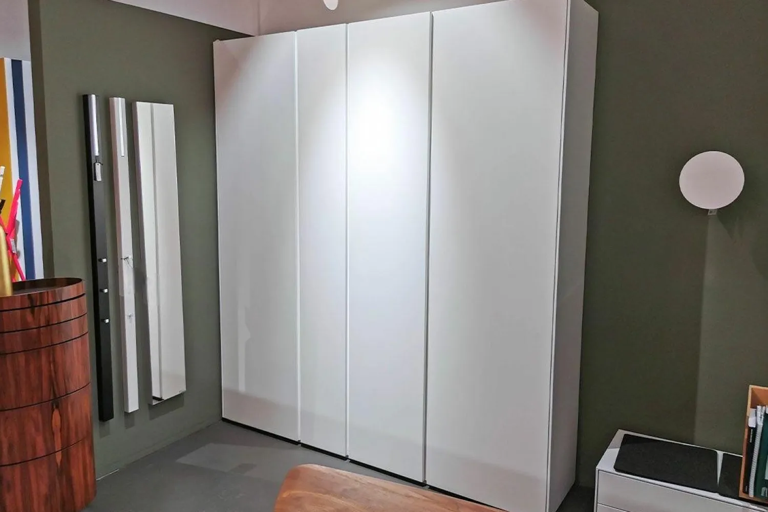 Schönbuch Kleiderschränke|Garderobenschrank Stripes MDF Schneeweiß Weiß Lackiert