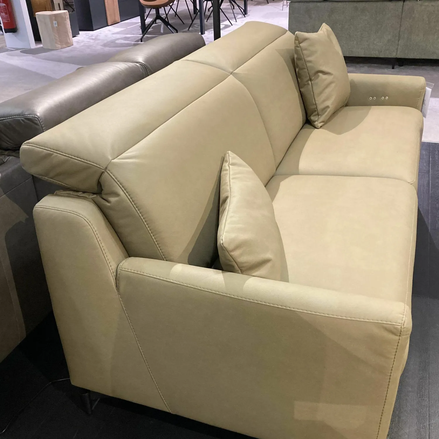 Musterring Polstergruppen|Garnitur MR9120 Stoff Lario Olive Grün Füße Stahl Schwarz Matt 2 Sofas