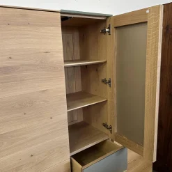 Scholtissek Vitrinen & Highboards|Geschirrschrank Talio Knorrig Eiche Puro Geölt Glas MO 137 Platin Matt Grau