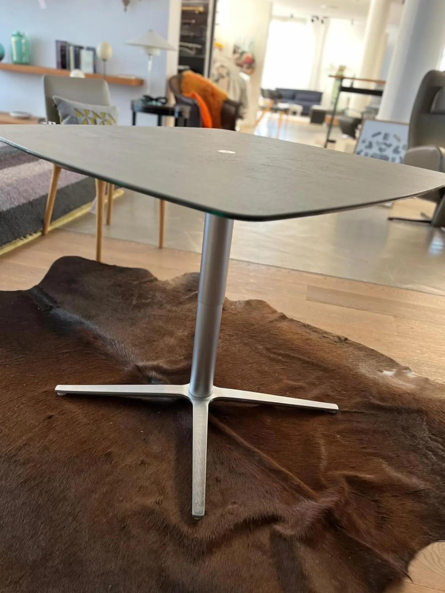 Ronald Schmitt Design Couchtische|Höhenverstellbarer Couchtisch Dualo Keramik Zement Grau