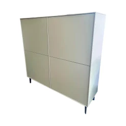 Contur Vitrinen & Highboards|Highboard Casello MDF Lack Schilfgrün Grün Grau Sockelfüße Schwarz Matt