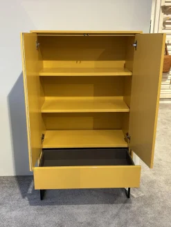 Rietberger Möbelwerke Vitrinen & Highboards|Highboard Lotus Lack Marill Gelb Hochglanz Gestell Metall Schwarz