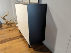 Piure Vitrinen & Highboards|Highboard Nex Pur Box Lack 01 White Weiß Korpus Anthrazit Füße Metall Schwarz