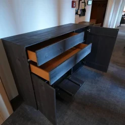 Anrei Vitrinen & Highboards|Highboard Puro 432 M Bergfichte Gebürstet Schiefer Lackiert