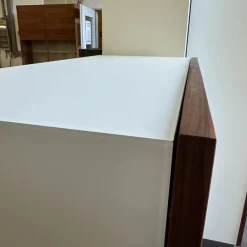 Scholtissek Vitrinen & Highboards|Highboard Schrank Tratum Klein Knorrige Eiche Natur Geölt Glas 9010 Weiß Matt Mit Lamellenfronten