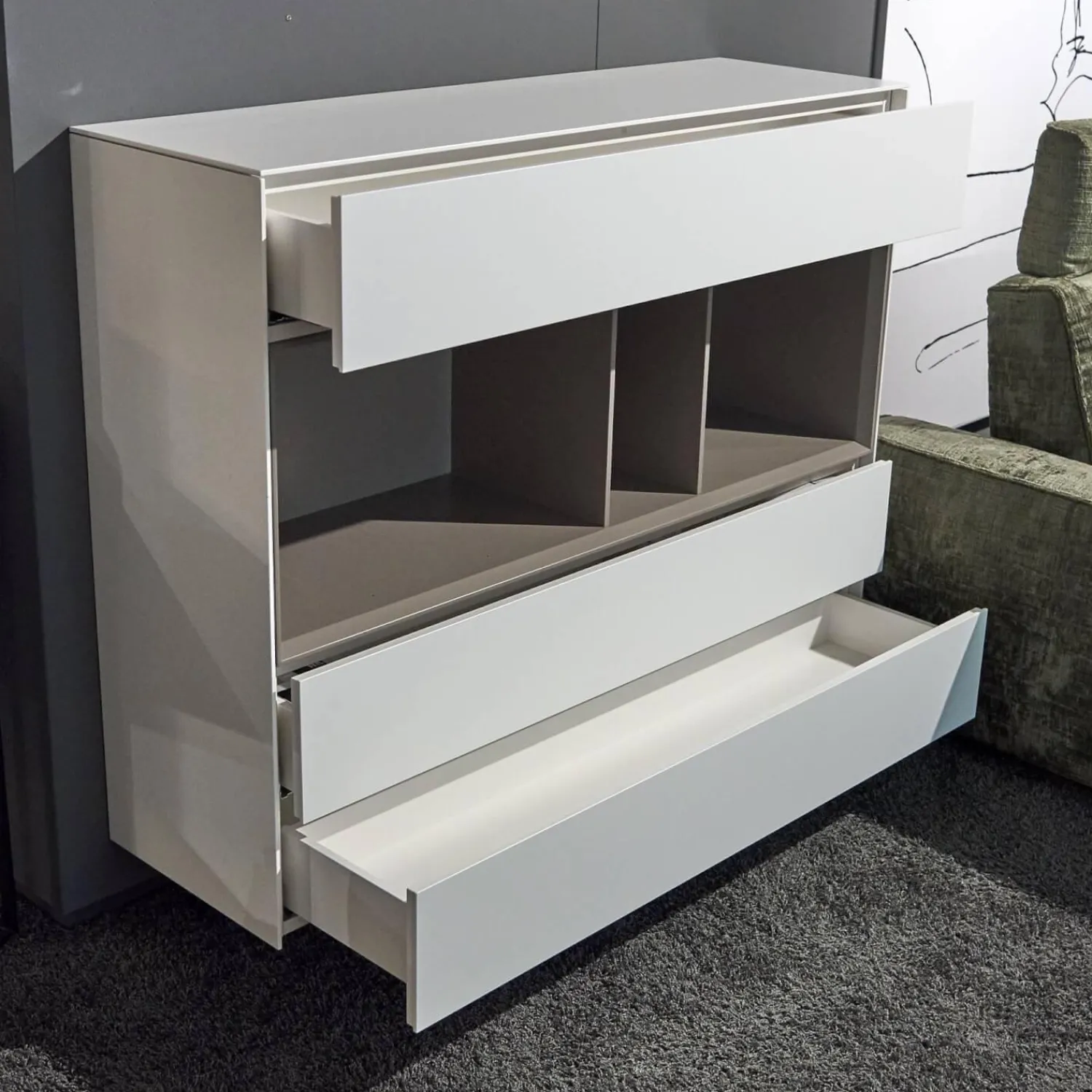 Kettnaker Vitrinen & Highboards|Highboard Soma Lack Matt Weiß Basalt Zargen Lack Weiß Matt Gestell Wange Alufarbig