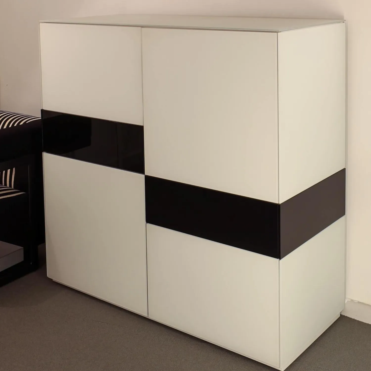 Kettnaker Vitrinen & Highboards|Highboard Soma Lack Weiß Mit Wechselbaren Seitenblenden