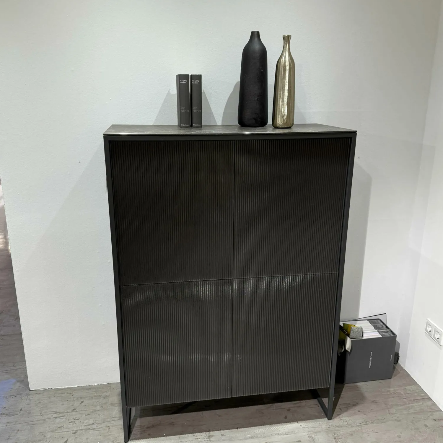 Mobliberica Vitrinen & Highboards|Highboard Terra Korpus Glas Anthrazit Gestell Material Anthrazit