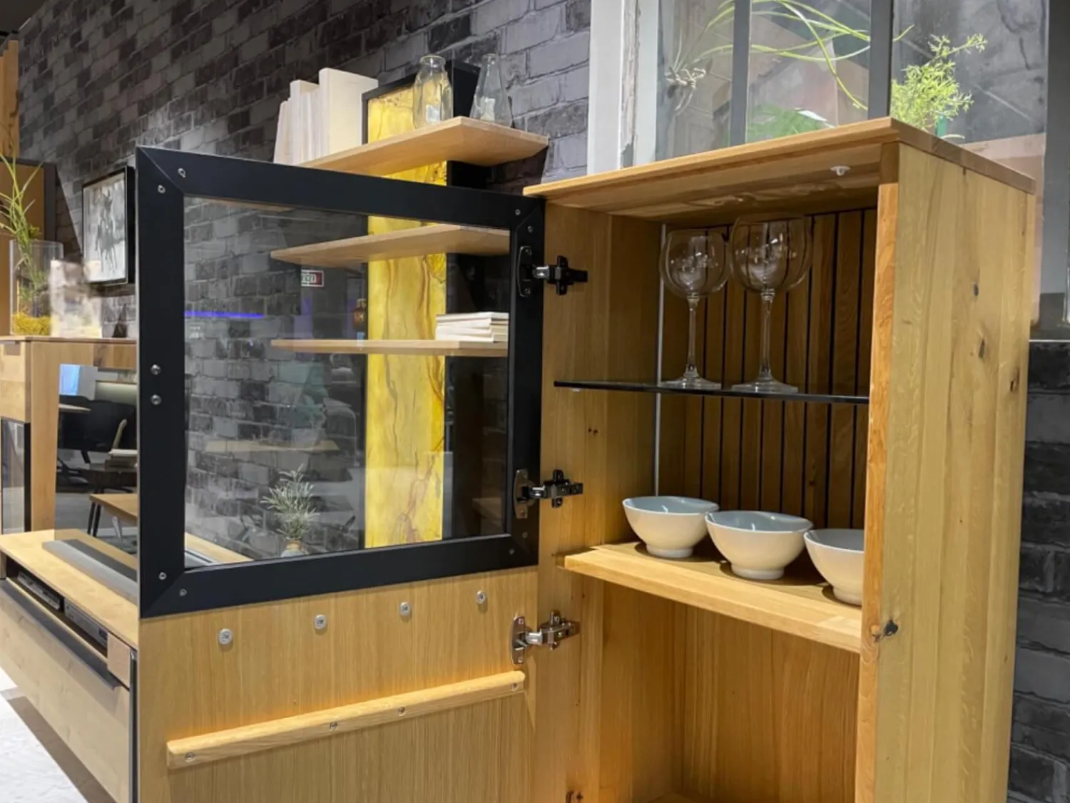 WK Wohnen Vitrinen & Highboards|Highboard WK 490 Baristo 180180 Asteiche Massiv Natur 2502 Belassen Geölt Mit LED Beleuchtung