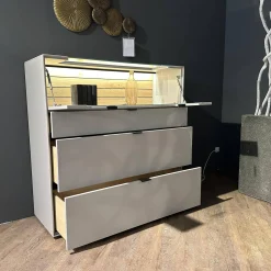 Wöstmann Vitrinen & Highboards|Highboard WM2380 Lack Samtgrau Wildeiche Massiv Soft Gebürstet Mit Glasausschnitt