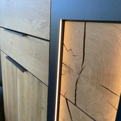 Wöstmann Vitrinen & Highboards|Highboard Wolter Wildeiche mit Akzentbeleuchtung