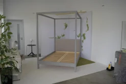 Zeitraum Polsterbetten|Himmelbett In Heaven Gestell Massivholz Europäischer Nussbaum Farbbeize Kaltgrau