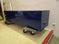 Scholtissek Wohnwände & Tv-Lowboards|Hängelowboard Novus Korpus Knorrige Eiche Rustikal Natur Geölt Front Glas 5002 Ultramarienblau Blau Glänzend