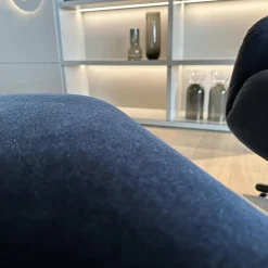 Brühl Relaxsessel|Hochlehnsessel Victor Stoff 4473 69 Dunkelblau Kreuzfuß Schwarz Inklusive Hocker