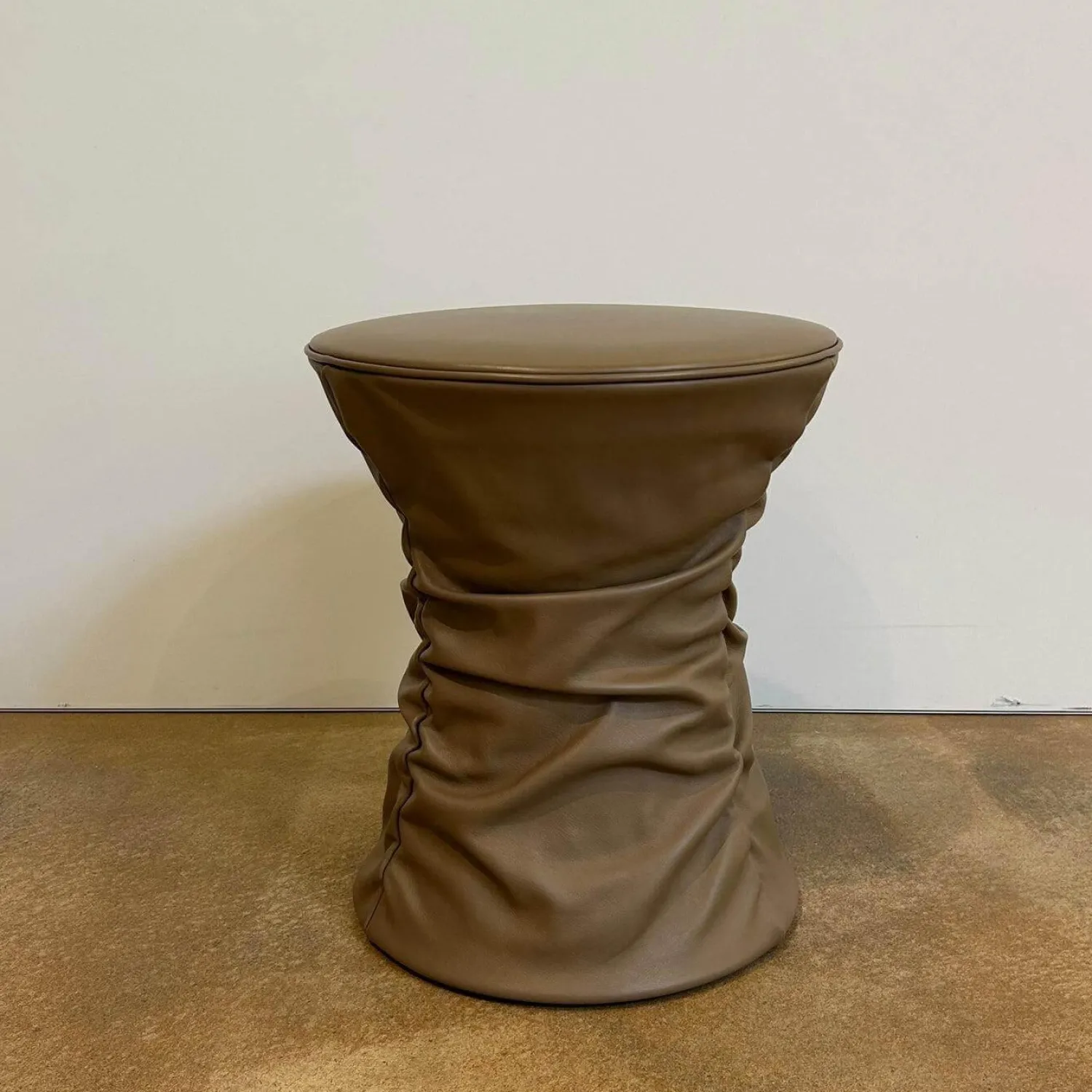 Walter Knoll Hocker & Sitzsäcke|Hocker Bellows 222 H1 Leder Elen Fango Braun Gestell Holzkonstruktion Mit Gasfeder Höhenverstellbar