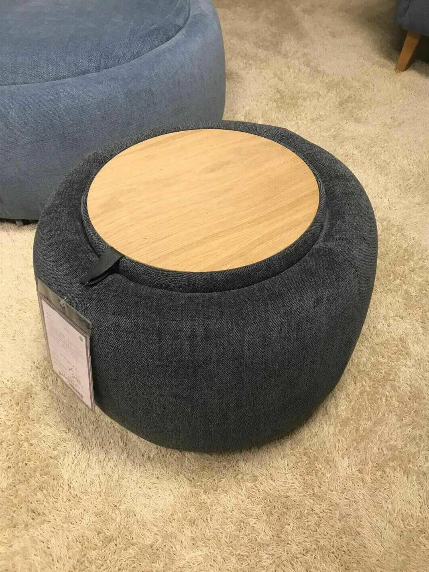 Troels Hocker & Sitzsäcke|Hocker Circle Stoff 490 Yeti Triton mit Wendbarer Platte D00 Eiche Roh