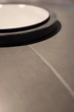 B&B Italia Hocker & Sitzsäcke|Hocker Harry Leder Kasia Eisengrau Füße Schwarz