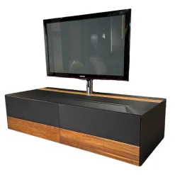 Team 7 Wohnwände & Tv-Lowboards|Home-Entertainment Raumteilerkorpus Mit TV-Säule Abdeckplatte Farbglas Schwarz Matt Nussbaum Natur Geölt