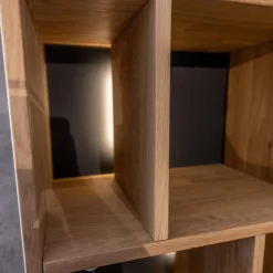 WK Wohnen Wohnwände & Tv-Lowboards|Homeoffice Regal WK 490 Baristo Asteiche Bianco Glas Anthrazit Mit Fächern Und Schubladen Inklusive LED Beleuchtung