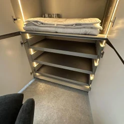 Interlübke Kleiderschränke|Kleiderschrank Collect Außen Lack Greige M08 Matt Weiß Grau Innen Lack Muschel M23 Matt Beige Grau Mit Beleuchtung