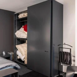 Interlübke Kleiderschränke|Kleiderschrank Collect Planfront M21 Anthrazit