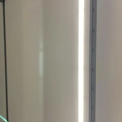 Interlübke Garderoben|Kleiderschränke|Kleiderschrank Garderobe Collect Korpus Mattlack Flintgrau Paneele Eiche Natur mkit Beleuchtung Schrankelemente Glas Drehtüren Glaseinlegeböden Garderobenelement mit Spiegel