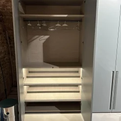 Molteni & C Kleiderschränke|Kleiderschrank Gliss Master Korpus Melaminbeschichtet Shantung Grau Front Lack Blaugrau Mit Drehtür