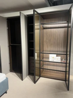 Novamobili Kleiderschränke|Kleiderschrank Night Collection 2022 Front Lack 331 Visone Matt Korpus 72 Noce Mit Beleuchtung