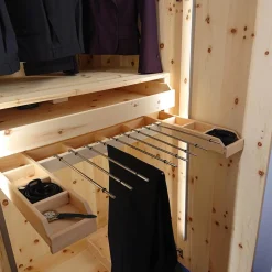 Anrei Kleiderschränke|Kleiderschrank Zirbenholztüren Massiv Mit Blättermotiv Weißöl Innen Vollholz