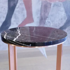 B&B Italia Beistelltische|Kleiner Runder Tisch Lithos Marmor Sahara Noir Glänzend Gestellfarbe Kupfer