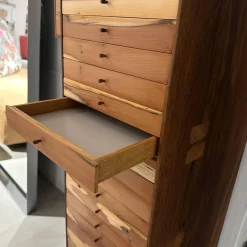 Scholtissek Kommoden & Sideboards|Kommode Kunstobjekt Korpus Altholz Massiv Front Eibe Massiv Geheim Verriegelbar