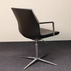 Wagner Living Einzelstühle|Konferenzstuhl W-Cube 3 Leder Schwarz Gestell Chrom