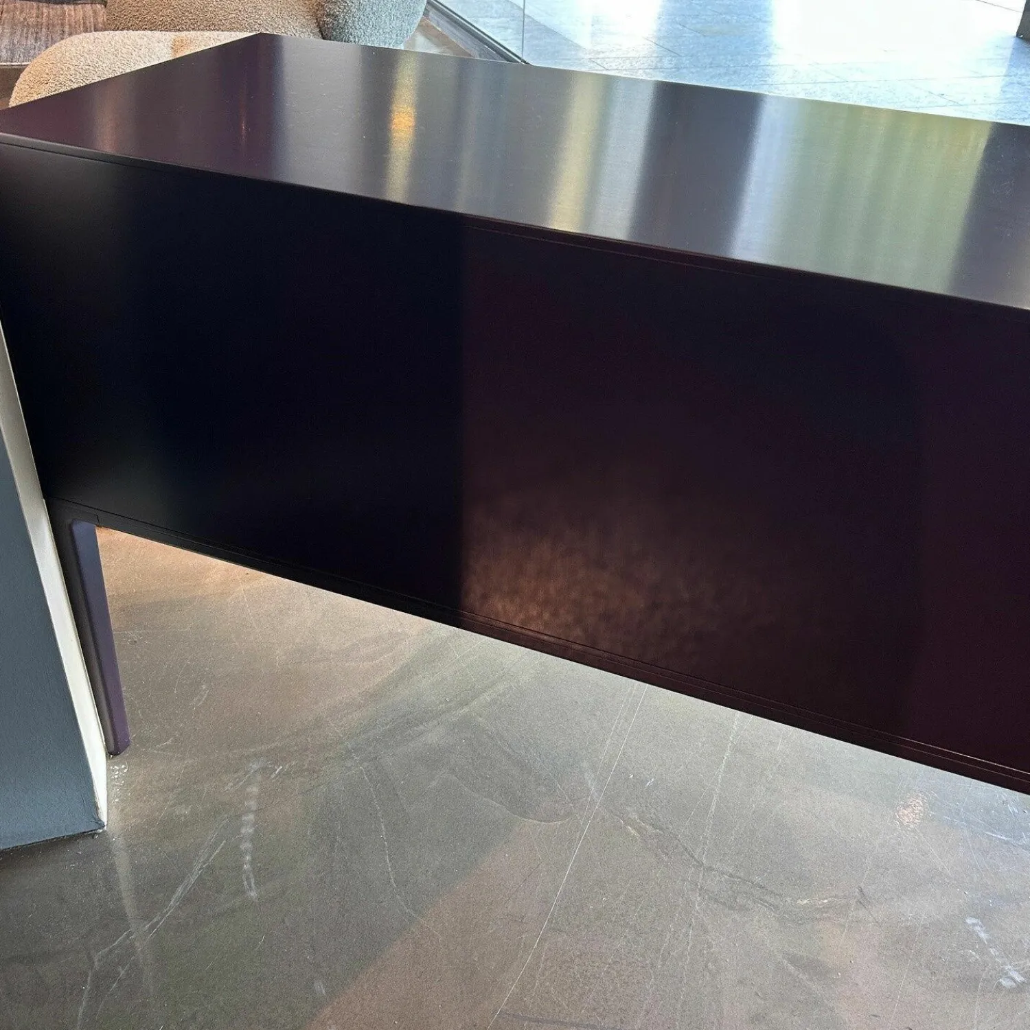 B&B Italia Konsolen|Konsole Alcor Weinrot Gestell Nickel Bronzefarbig Lackiert