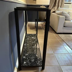 Bielefelder Werkstätten Konsolen|Konsole Hudson Platten Marmor Terrazzo Porto Schwarz Untergestell Bronze Matt